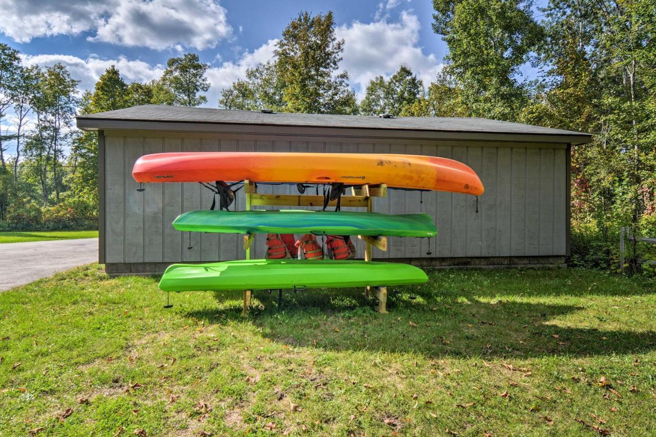 Riverfront Traverse City Cabin Fish, Kayak And Tube Zewnętrze zdjęcie